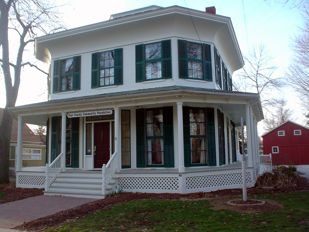 Octagon House